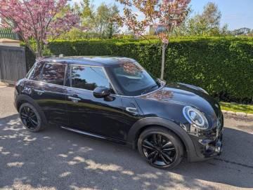 2019 MINI Hatch