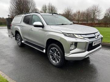 2020 Mitsubishi L200