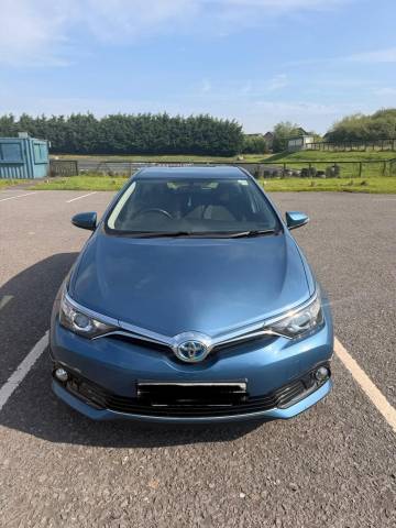 2016 Toyota Auris