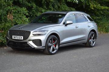 2025 Genesis GV70