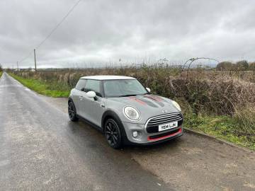 2014 MINI Hatch