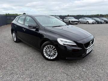 2017 Volvo V40