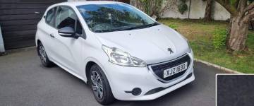 2015 Peugeot 208