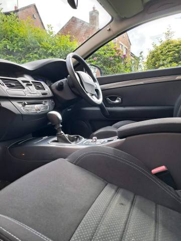2010 Renault Laguna