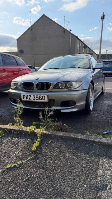 2004 BMW 3 Series