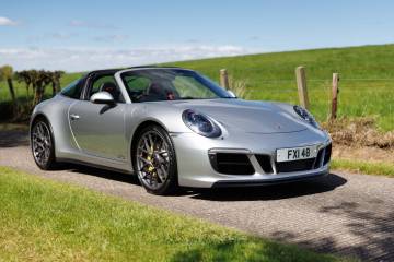 2018 Porsche 911