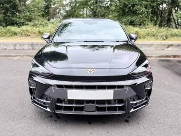 2025 CUPRA Leon
