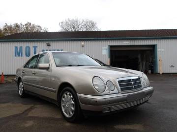 1998 Mercedes-Benz E Class