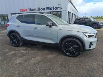 2026 Volvo XC40