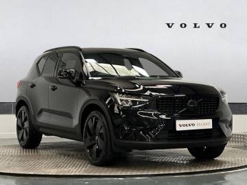 2025 Volvo XC40
