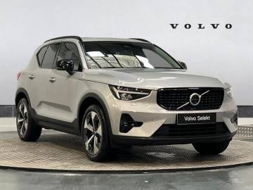 2023 Volvo XC40