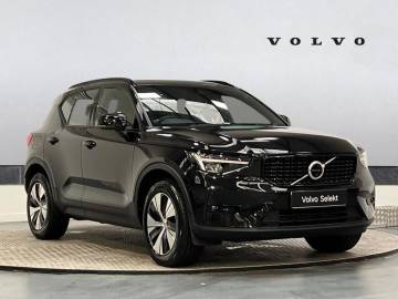 2023 Volvo XC40