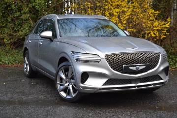 2025 Genesis GV70