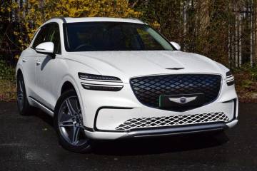 2025 Genesis GV70