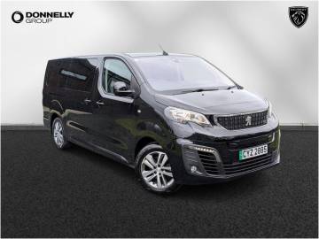 2023 Peugeot e-Traveller