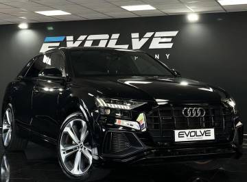 2022 Audi Q8