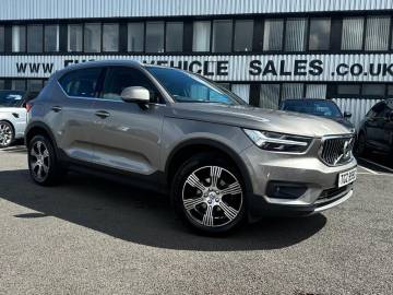 2021 Volvo XC40