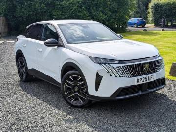 2025 Peugeot 3008