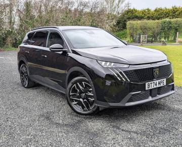 2025 Peugeot 5008